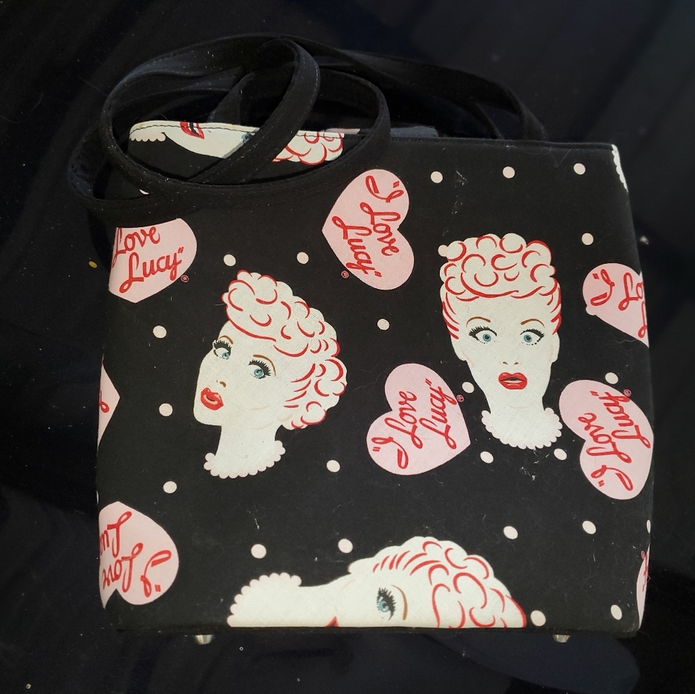 I love Lucy style collector purse